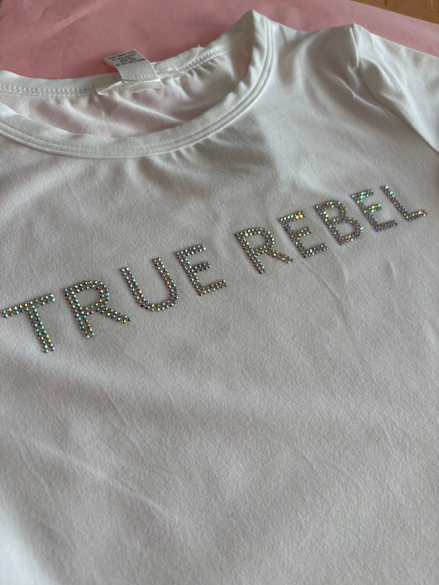 True Rebel cropped Tee